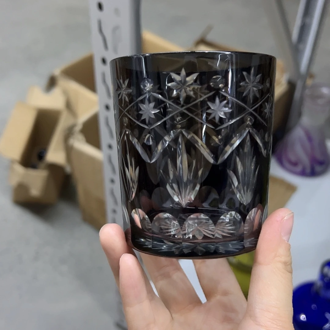 水晶玻璃平底款微瑕一个