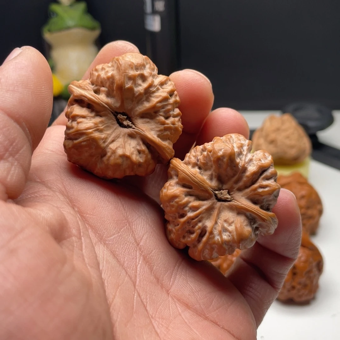 黑***干核桃蛤蟆头核桃 40
