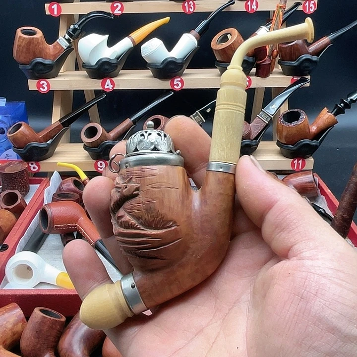 今***息施楠木骑士斗犀牛角嘴