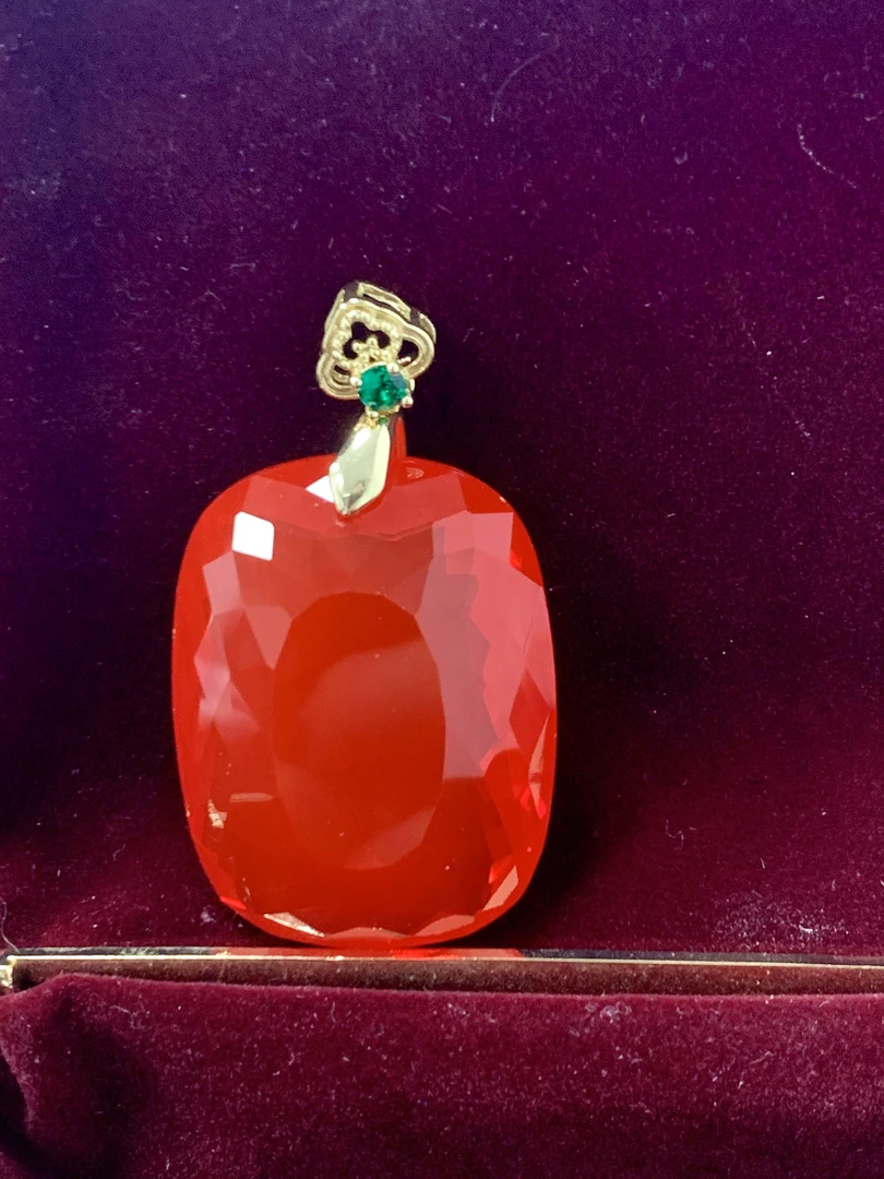 叶安高定-轻奢精美吊坠配链子礼盒-DZ0108