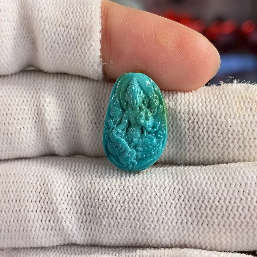 绿松石未镶嵌珠宝奇石