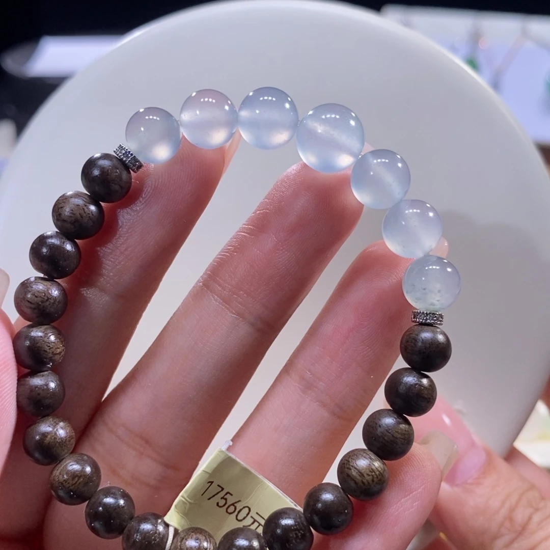 翡翠未镶嵌手串高冰蓝底手串