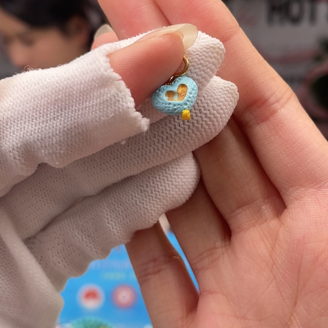 绿松石未镶嵌挂件