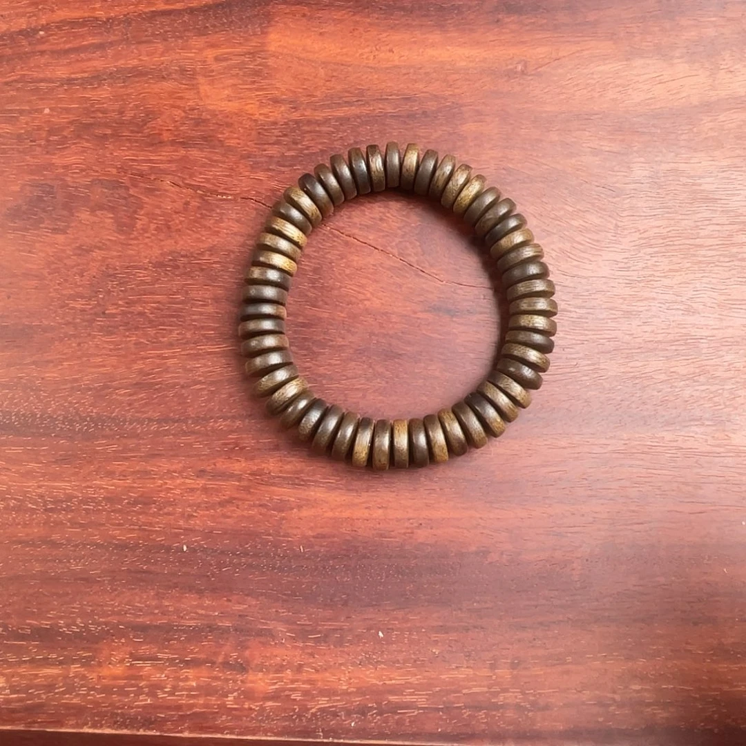 沉香手串白奇药片珠多样性发一