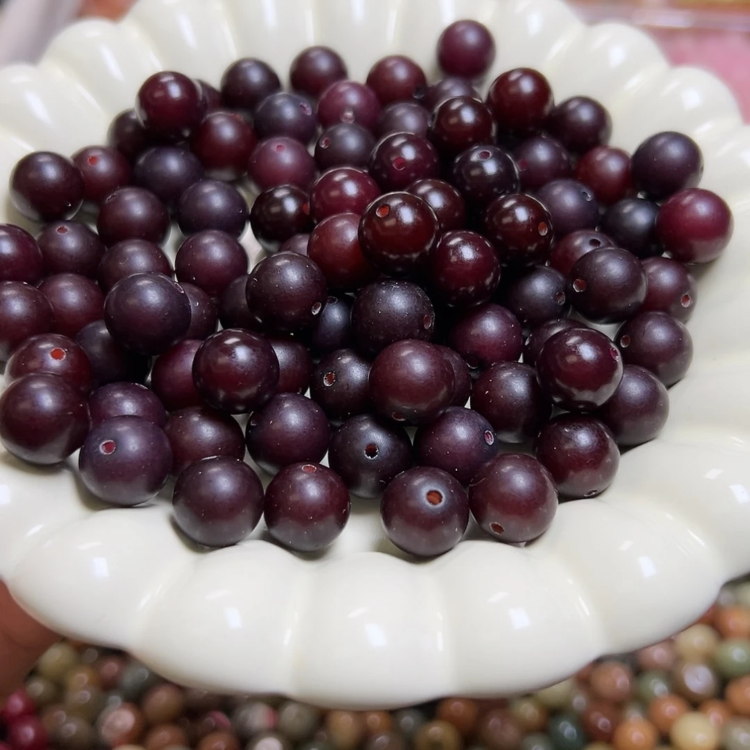 白玉菩提吊坠卡12车里子圆100颗