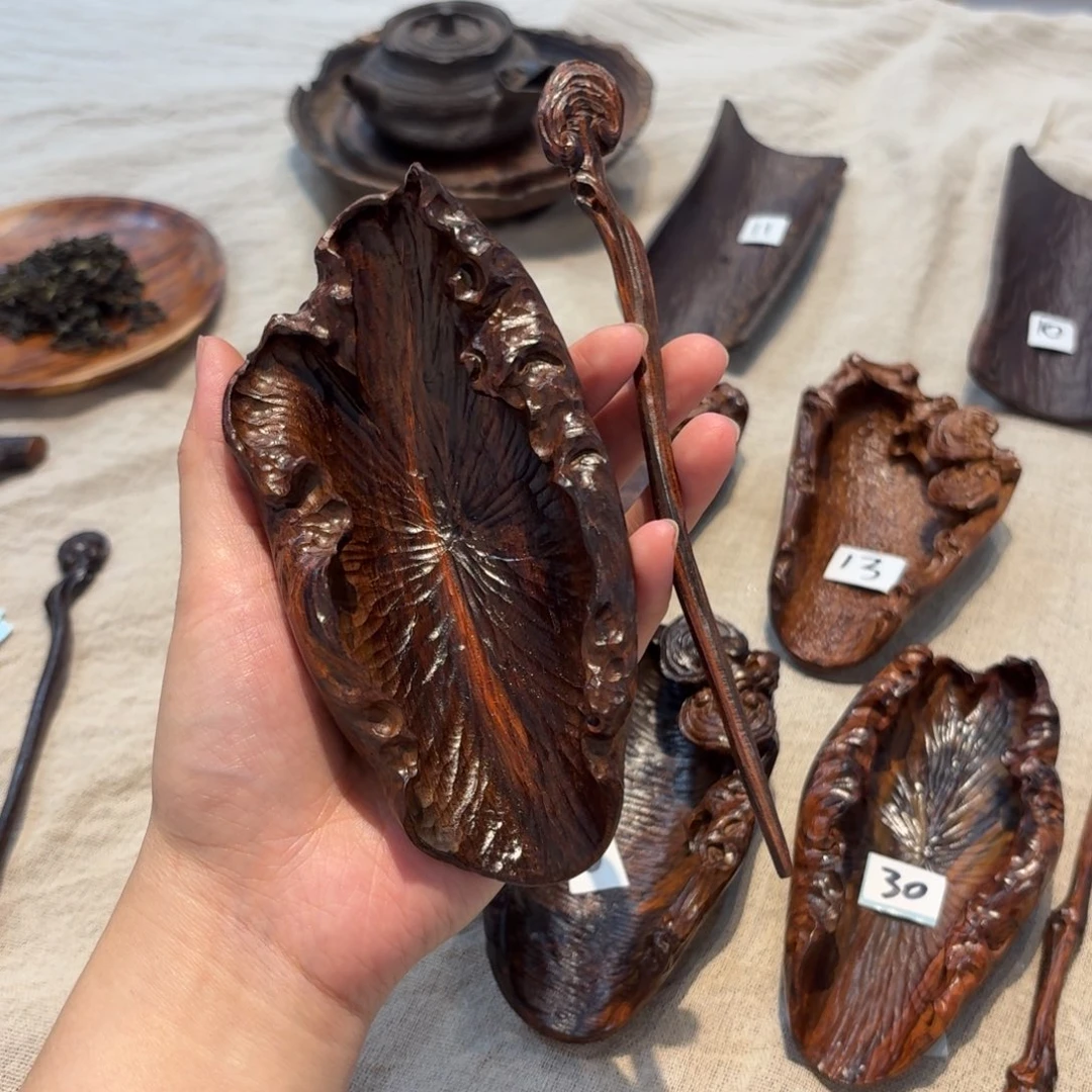 吴***跑绒质老船木205哈哈哈哈哈哈哈哈