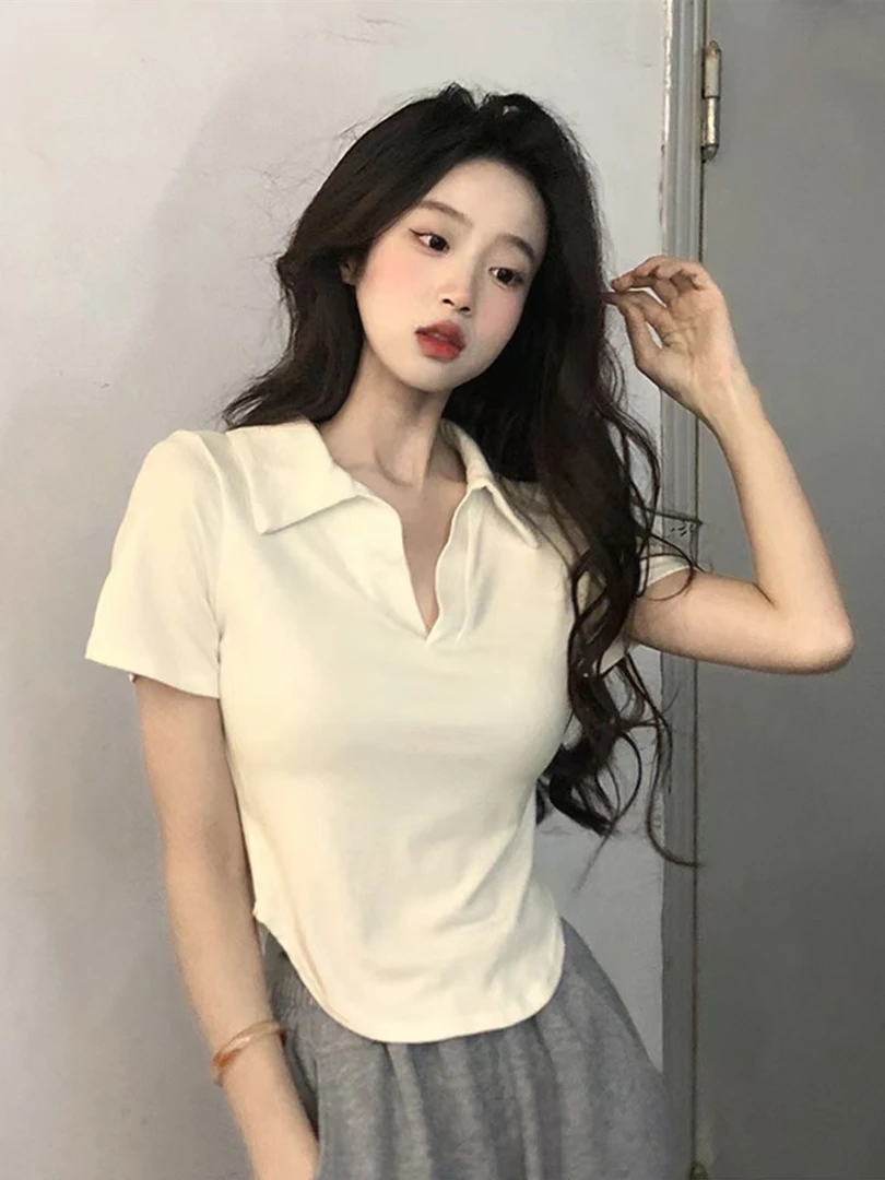 辣妹POLO领白色短袖T恤女夏季小众设计感纯欲修身显瘦短款上衣潮
