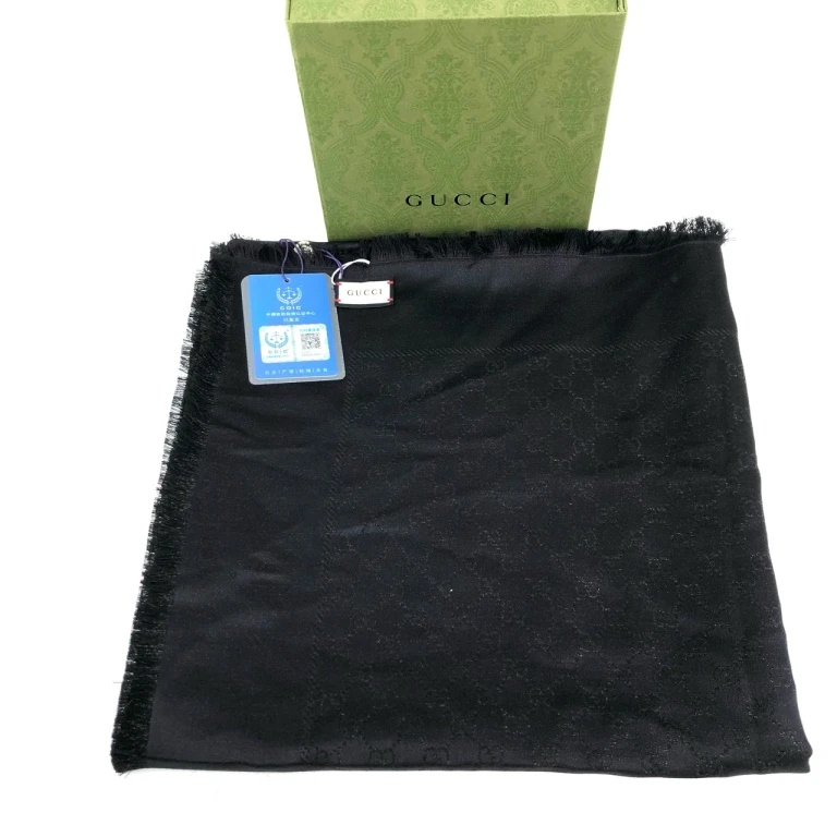 全新未使用 GUCCI/古驰 安洁利严选 Gucci古驰方巾围巾WHZ17575