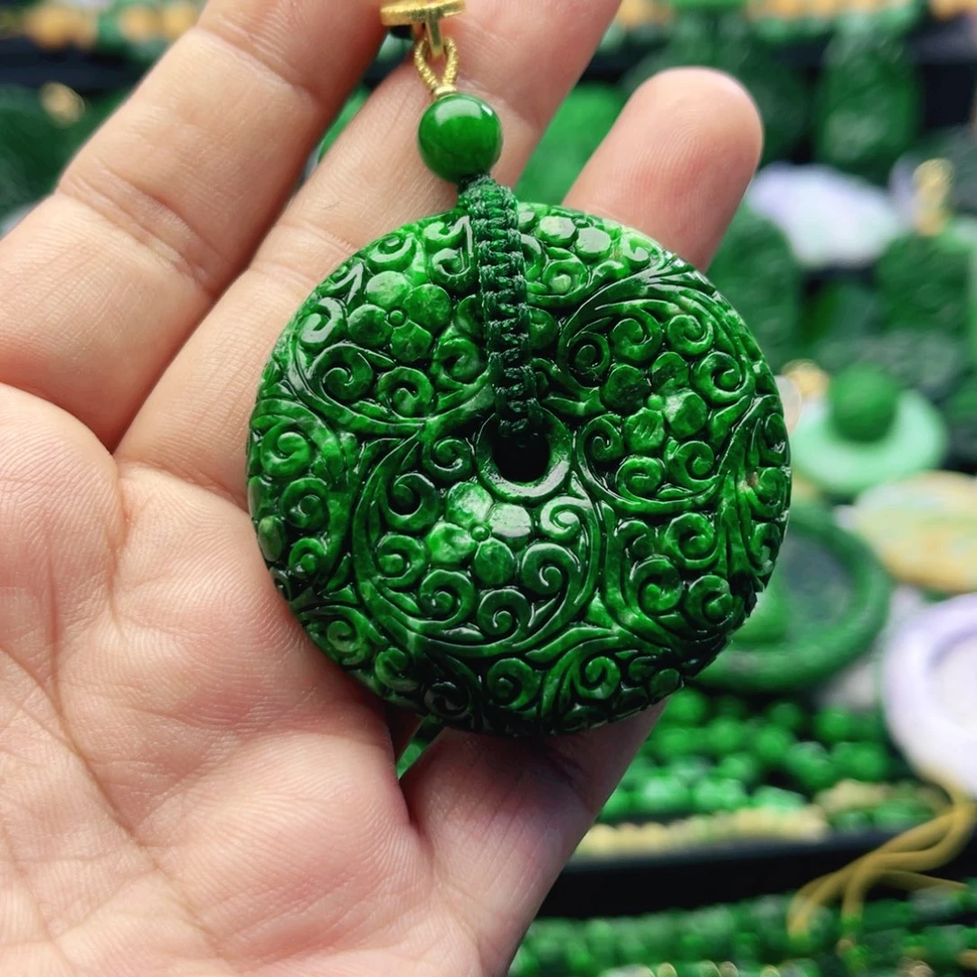 翡翠未镶嵌颈饰吊坠