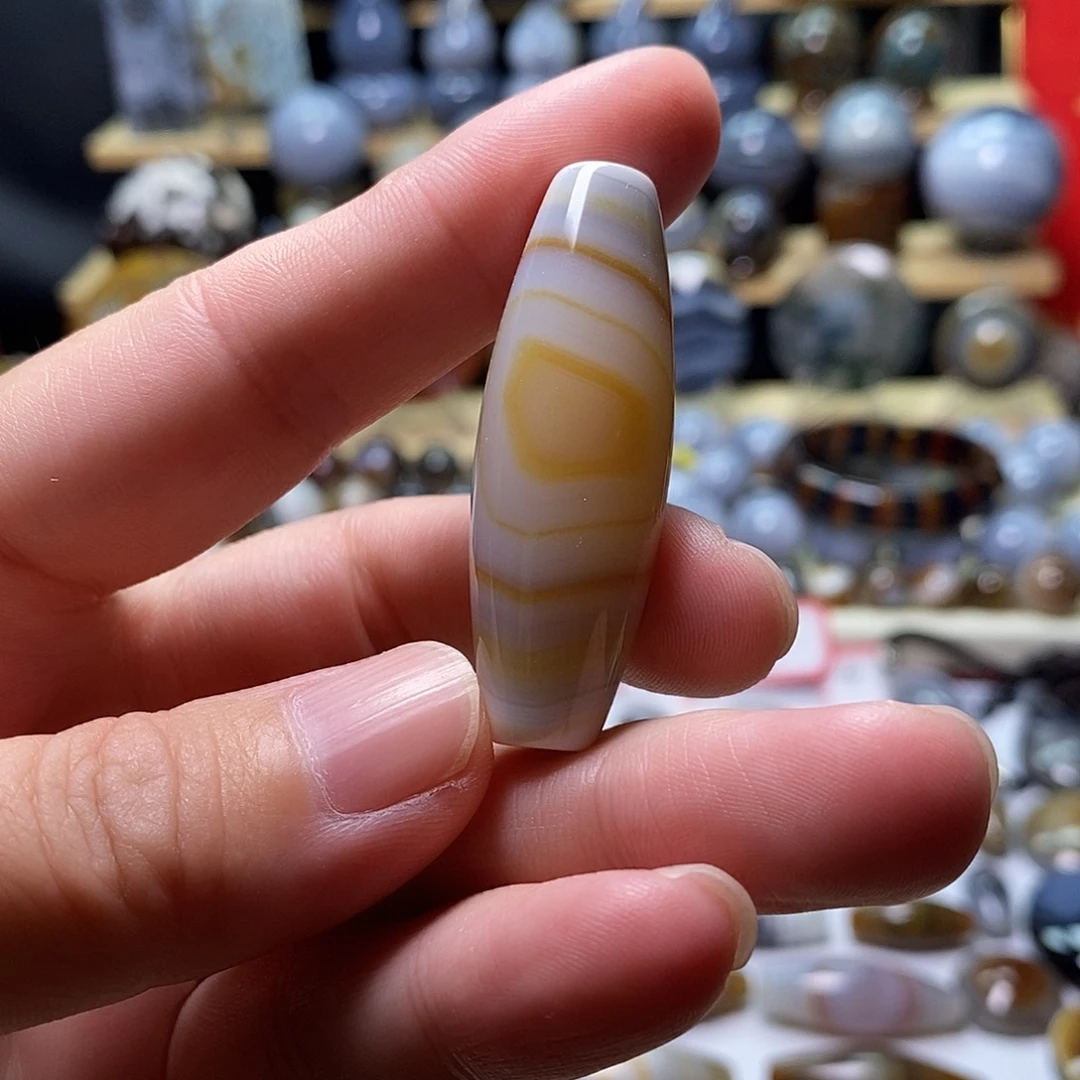 未镶嵌颈饰玛瑙/玉髓精品