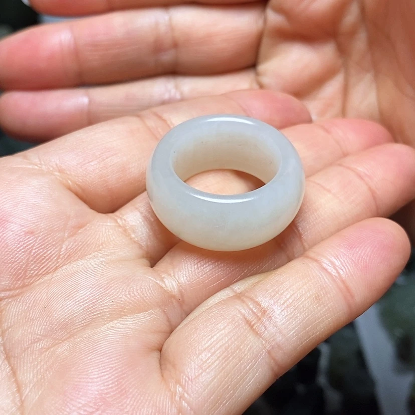 【闪购商品】和田玉戒指未镶嵌?****w