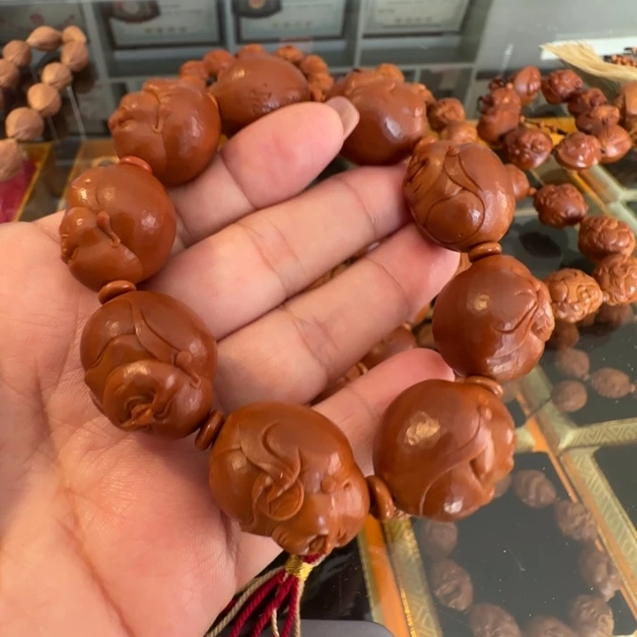 橄榄核手串光背弥勒