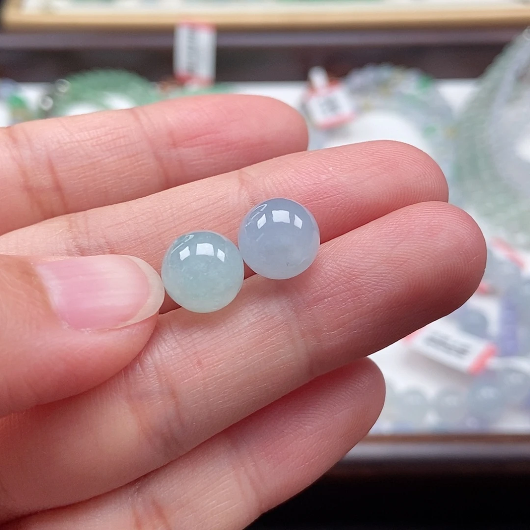 翡翠未镶嵌手串卡9.3