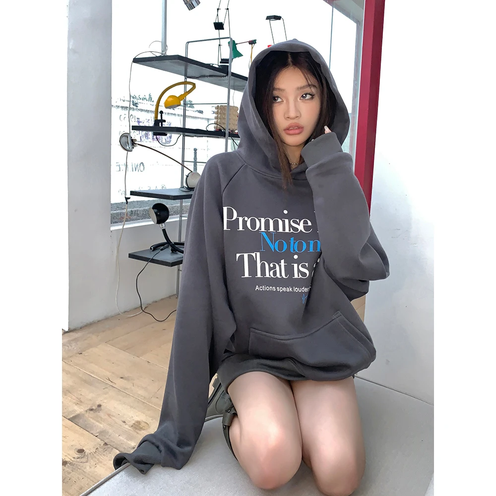 实拍2025秋冬新款标语印花美式卫衣宽松女外套加绒连帽衫潮牌上衣