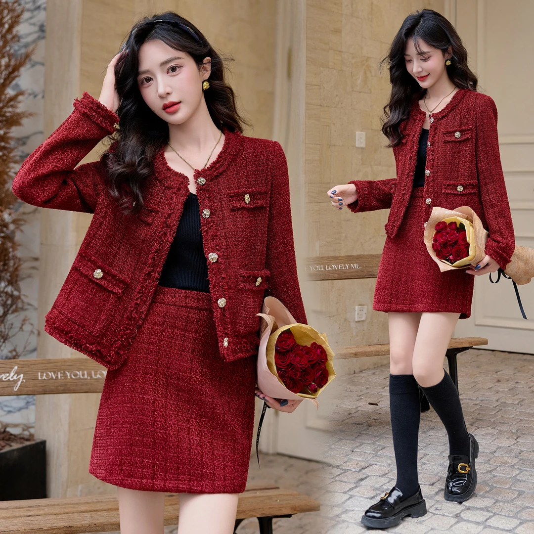 法式小香风毛呢套装裙女2025年春秋新款洋气减龄小个子短裙两件套
