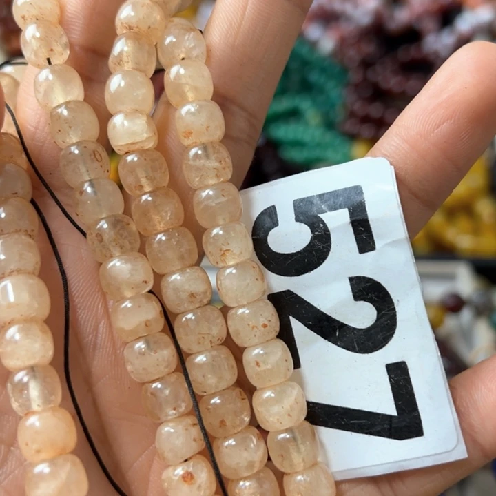 玛瑙/玉髓颈饰未镶嵌云*躲