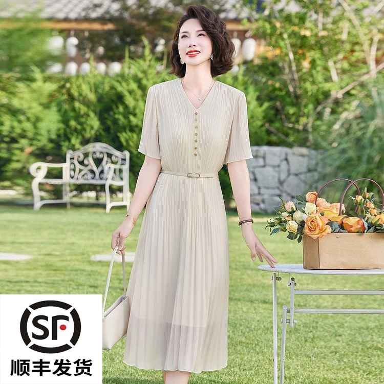 2025年新款夏季中老年洋气端庄大气优雅妈妈连衣裙收腰显瘦遮肚子
