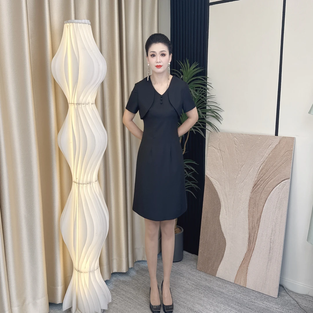 C626女装连衣裙显瘦气质时尚性感简约设计师显瘦气质