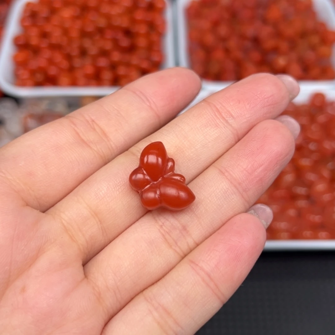 南红玛瑙未镶嵌吊坠(不含链)