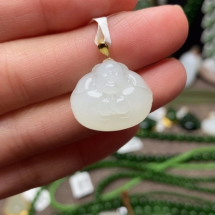 和田玉18K金镶嵌颈饰