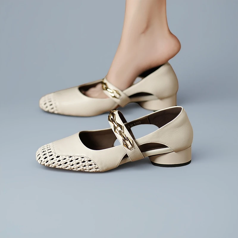 真皮单鞋女夏季方头浅口镂空软面软底低跟粗跟黑色大码女鞋40-42