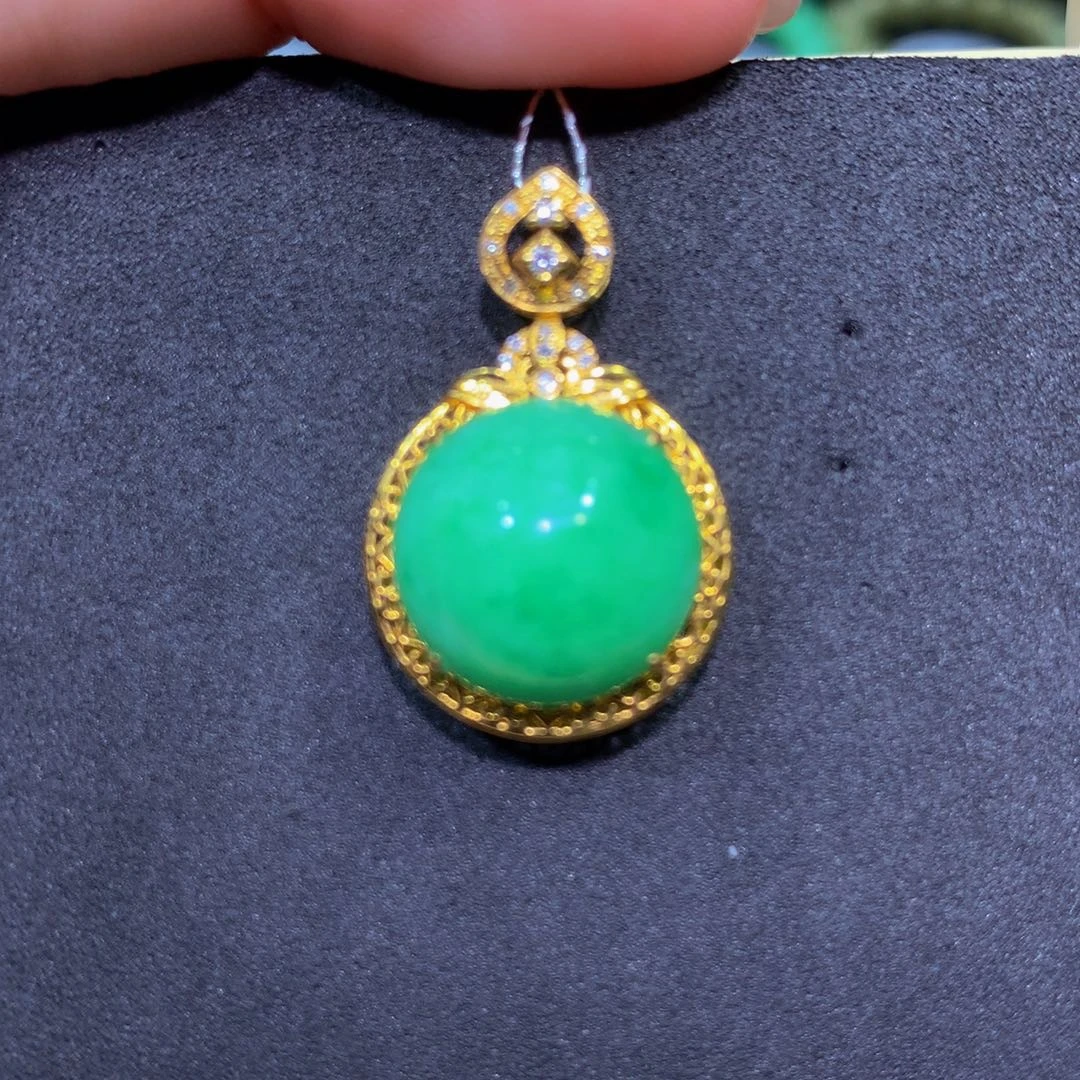 翡翠18K金镶嵌手链翡翠