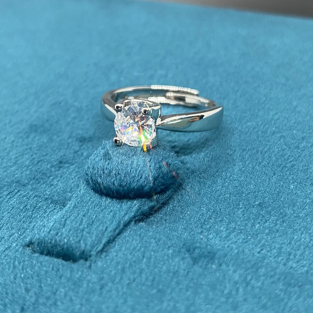 【南非库里南】NFKLN 高端奢华定制 白色1克拉牛头戒指 097