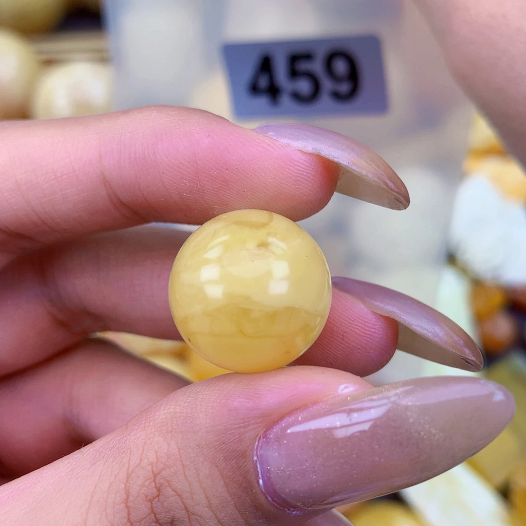 琥珀未镶嵌珠宝奇石17.5 粉