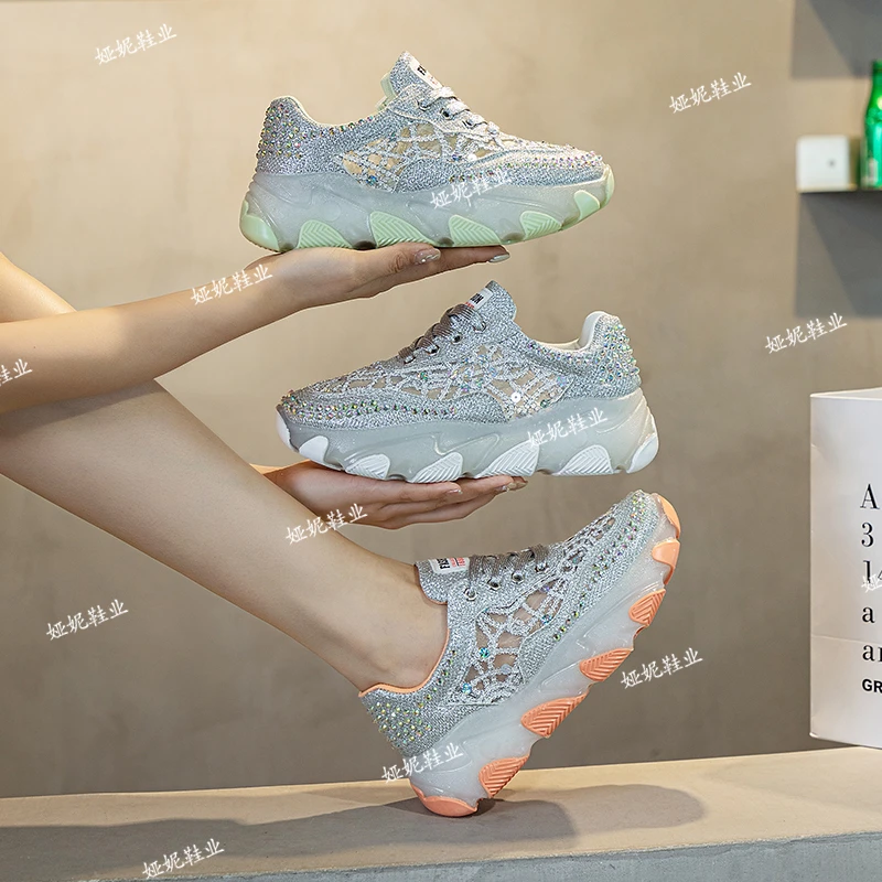 老爹鞋女款2025夏季透气网红厚底增高显瘦水钻蕾丝果冻休闲鞋黄