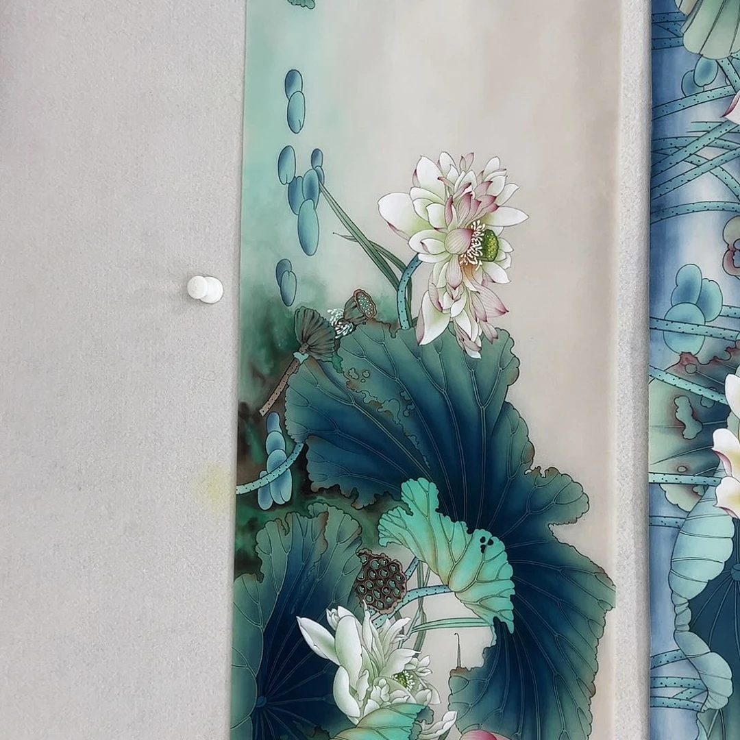 国画乾**锦精品绢本花鸟