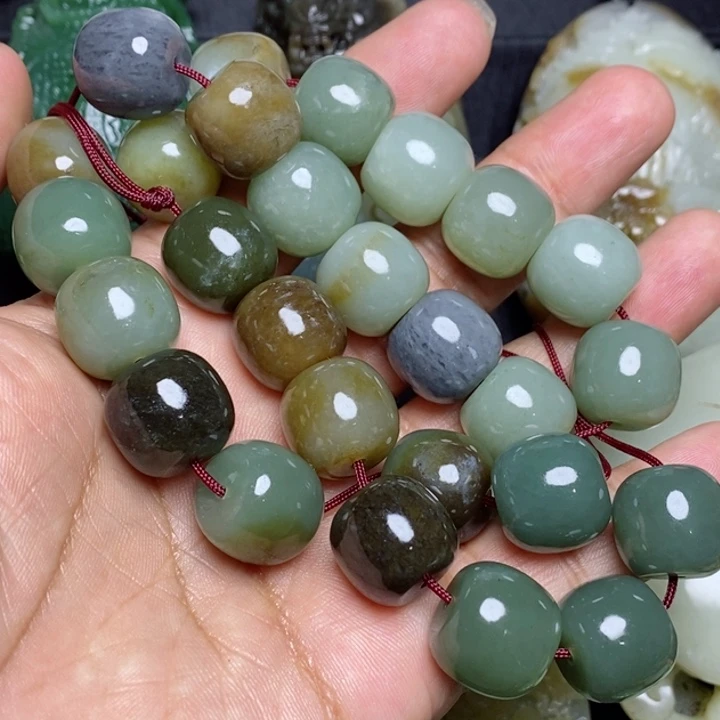 和田玉颈饰未镶嵌用****马