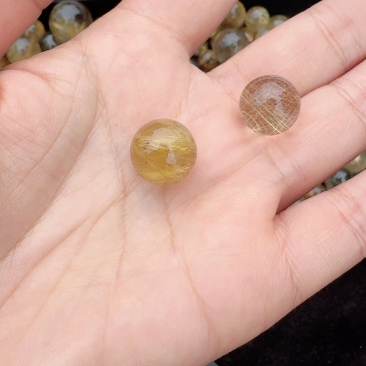 與***爭未镶嵌水晶珠宝半成品