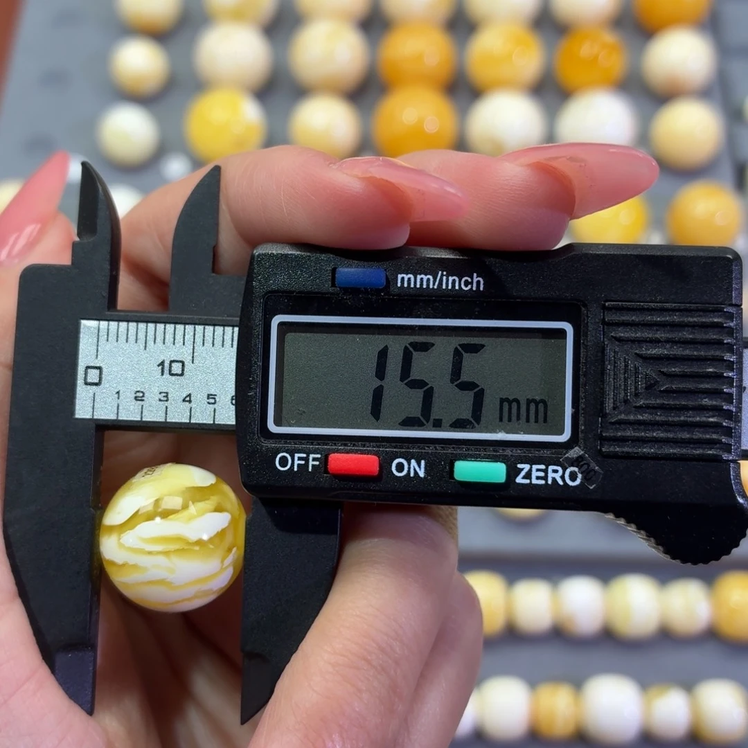 琥珀未镶嵌裸石圆珠