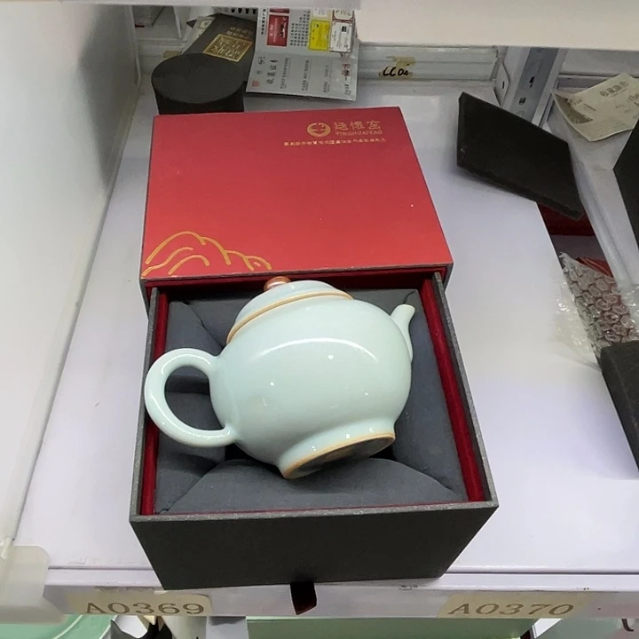 云**明福利待遇多多哦哦哦哦微瑕