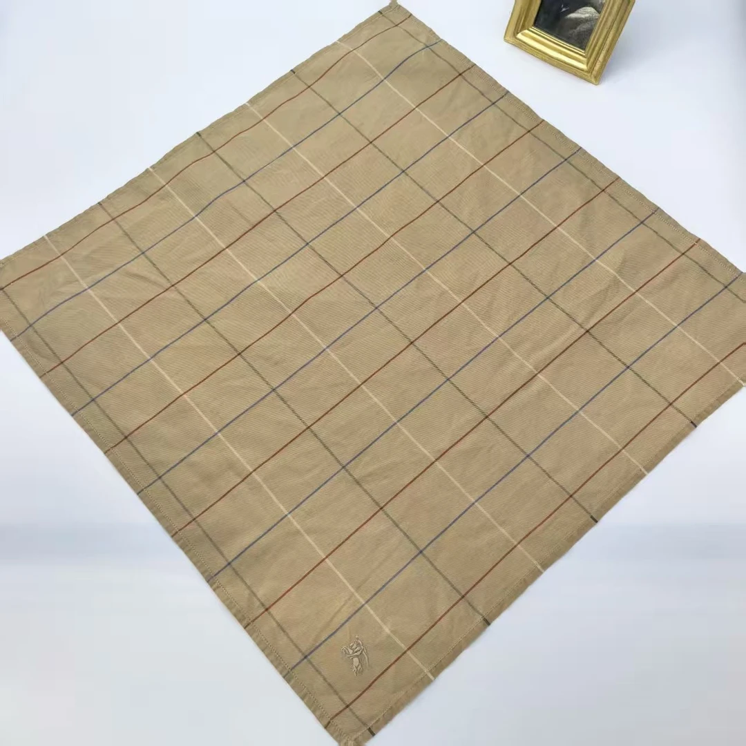 95新 BURBERRY/博柏利 海囤/巴宝莉/丝巾/yy09696