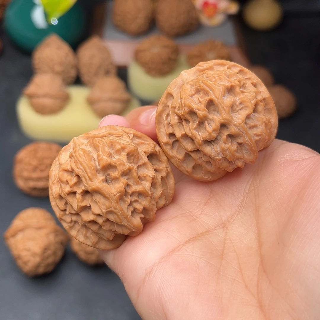 文玩核桃把件苹果全品40