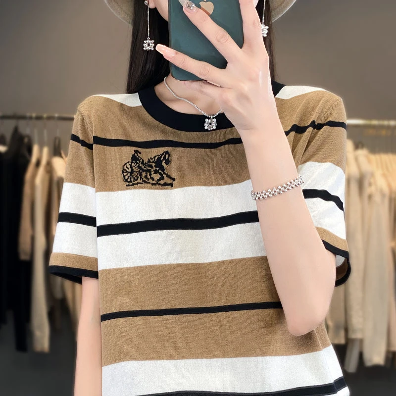 夏季新款女装短袖女针织衫T恤女圆领条纹小马车刺绣批宽松百搭