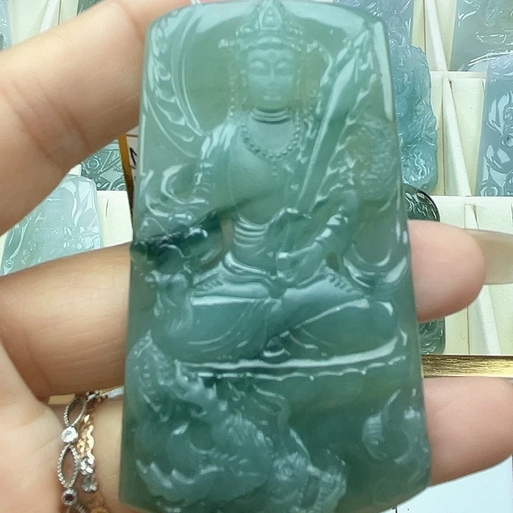 翡翠颈饰未镶嵌天然棉料A货虚空藏菩萨