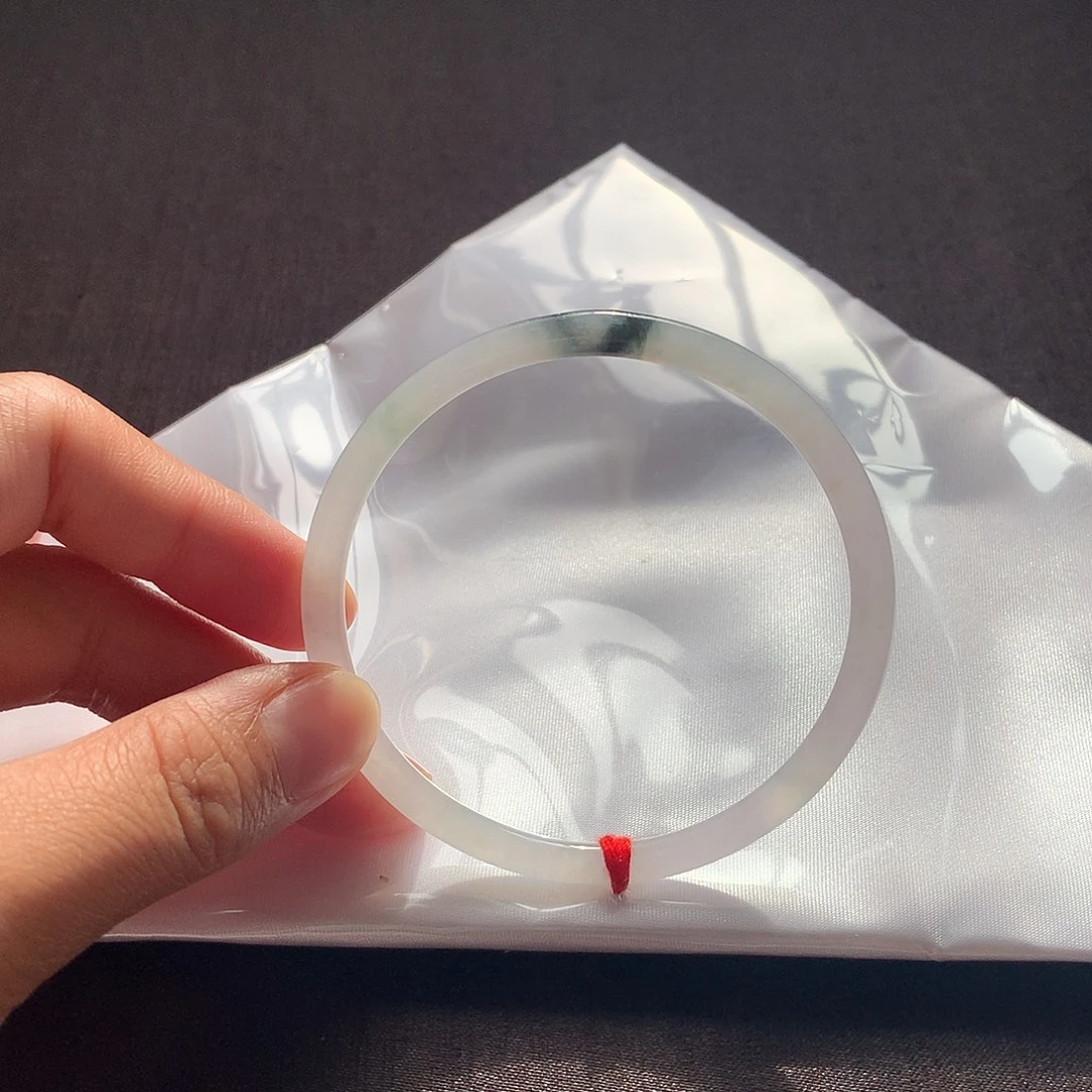 翡翠未镶嵌手镯59