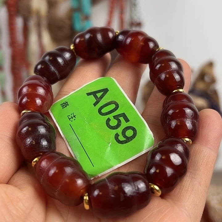 明***媚未镶嵌颈饰玛瑙/玉髓