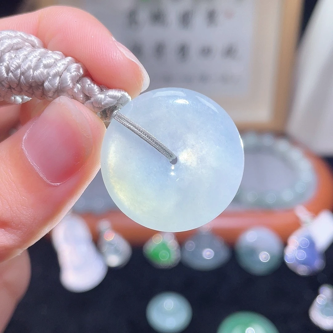 定制翡翠未镶嵌平安扣