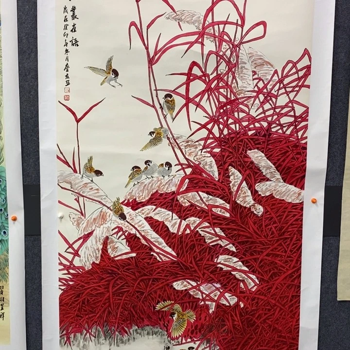 手绘作品等多种形式进行