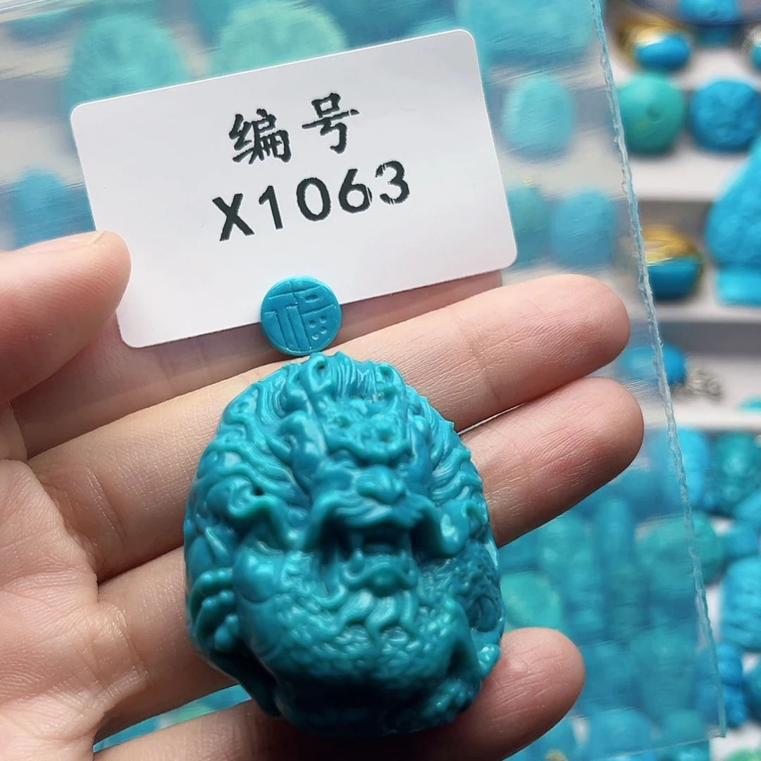 龘***龘绿松石未镶嵌天然原矿雕刻绿松石