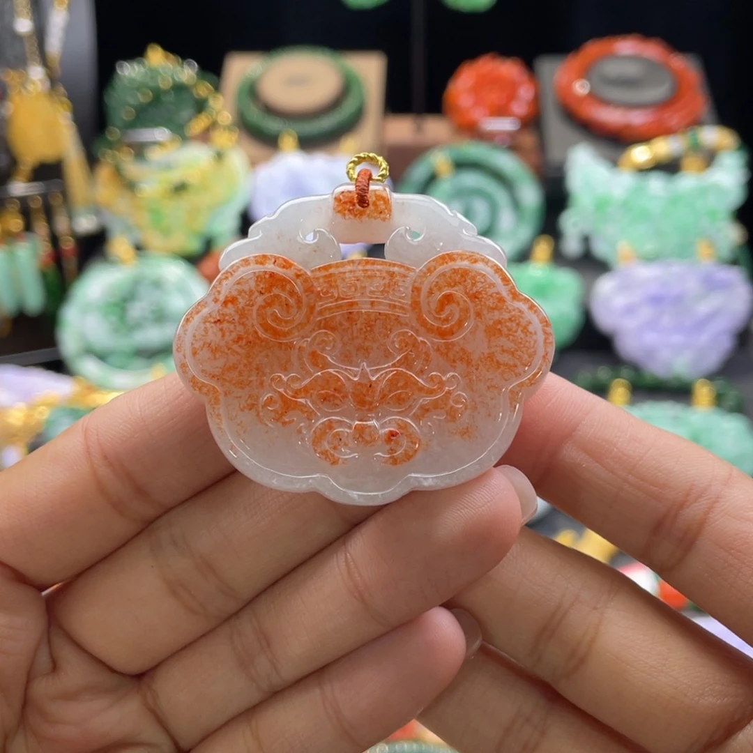 翡翠颈饰未镶嵌代编织