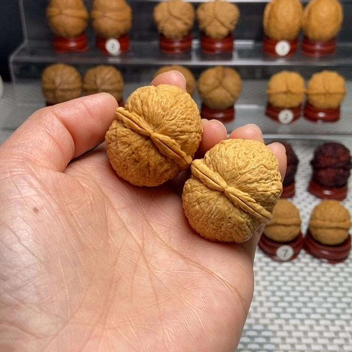 文玩核桃把件48雷鼓双筋锤