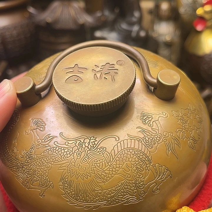 精美铜器批发档口