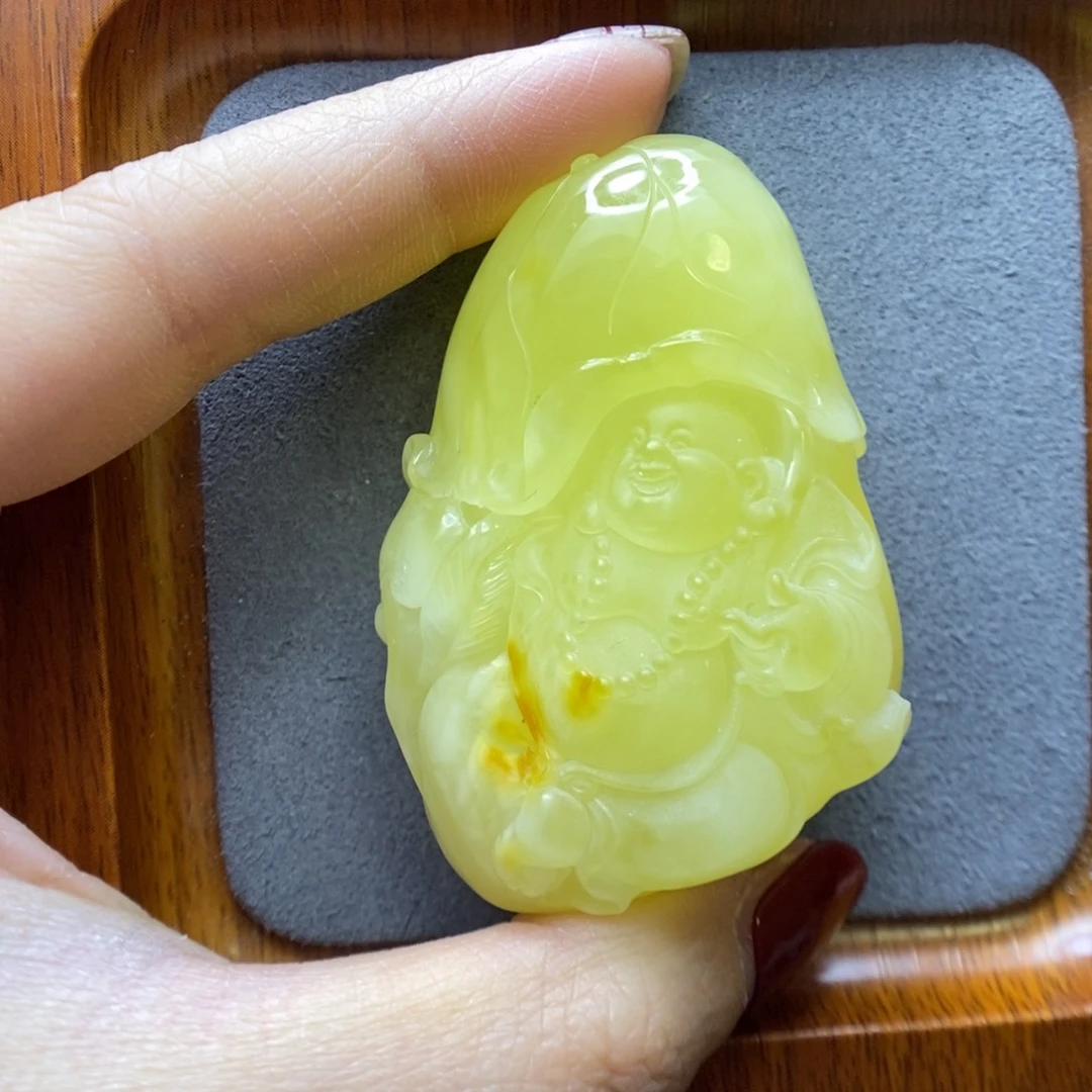 蜜蜡颈饰未镶嵌马*郎