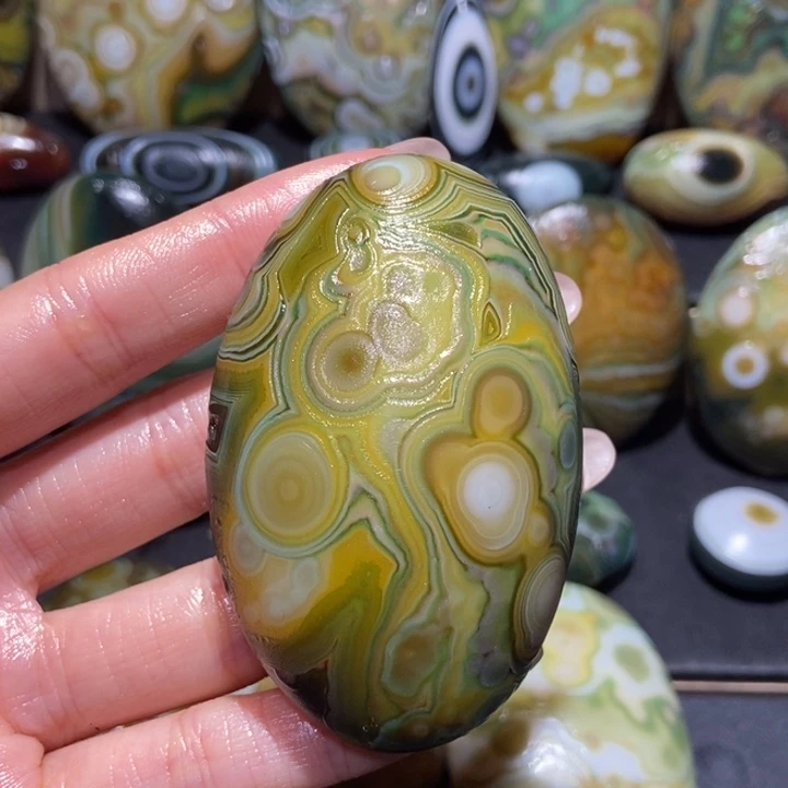【闪购商品】未镶嵌玛瑙/玉髓珠宝奇石y