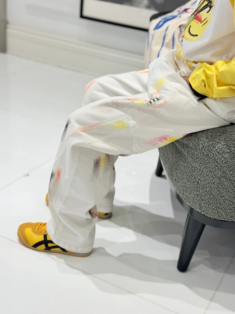 亿洋潮牌童装“脏脏裤”儿童限量款弹力牛仔裤B5810