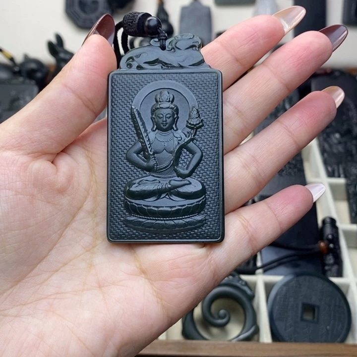 是***但和田玉未镶嵌挂件